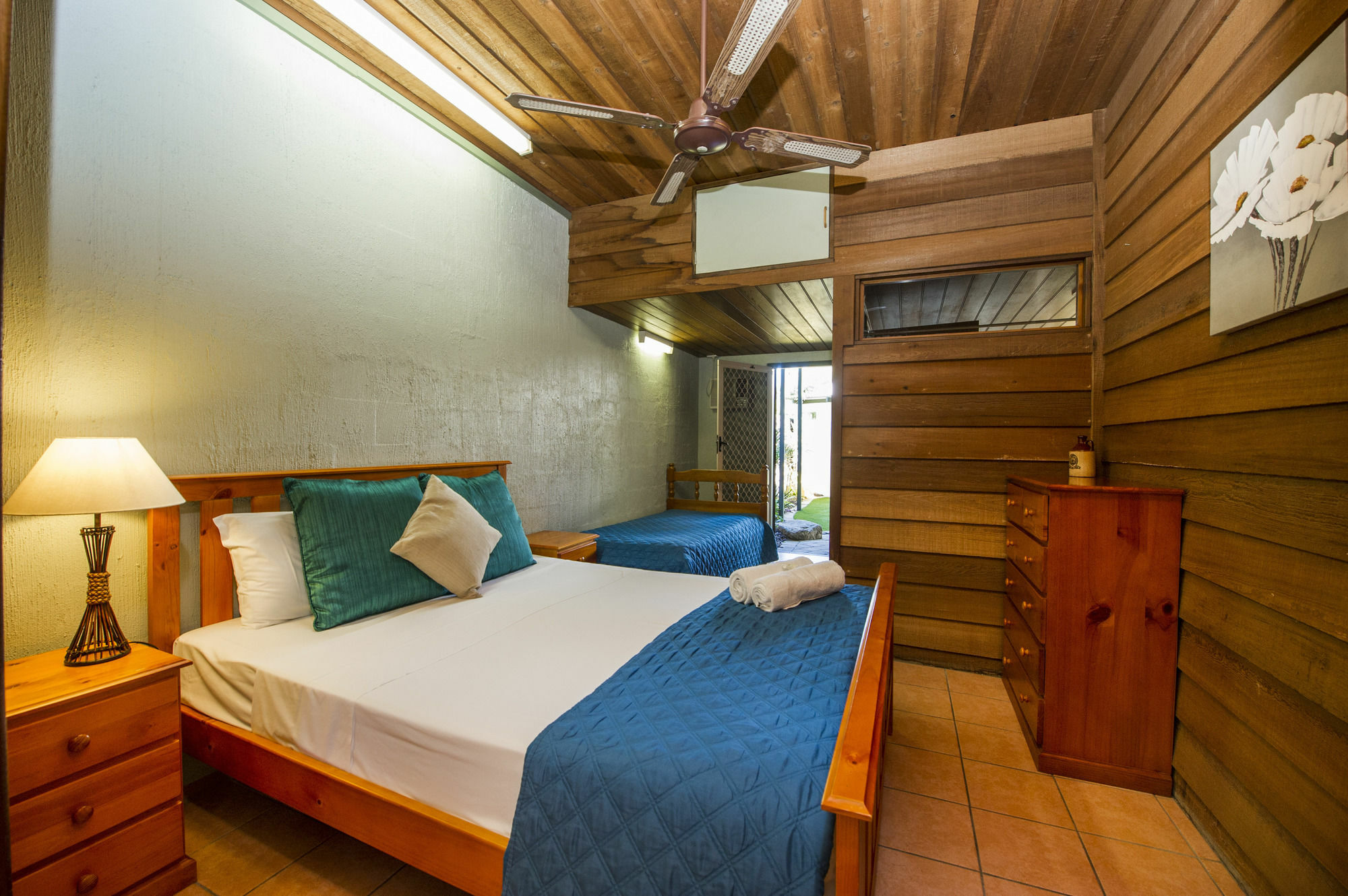 Island Leisure Resort Nelly Bay Экстерьер фото